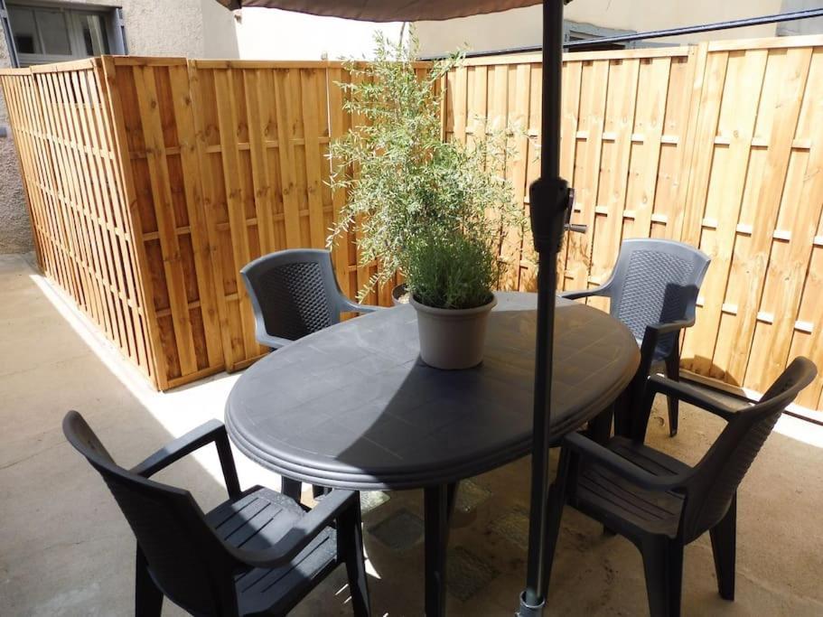 Appartement 4 Voyageurs Avec Terrasse - Wifi Carcasona Exterior foto
